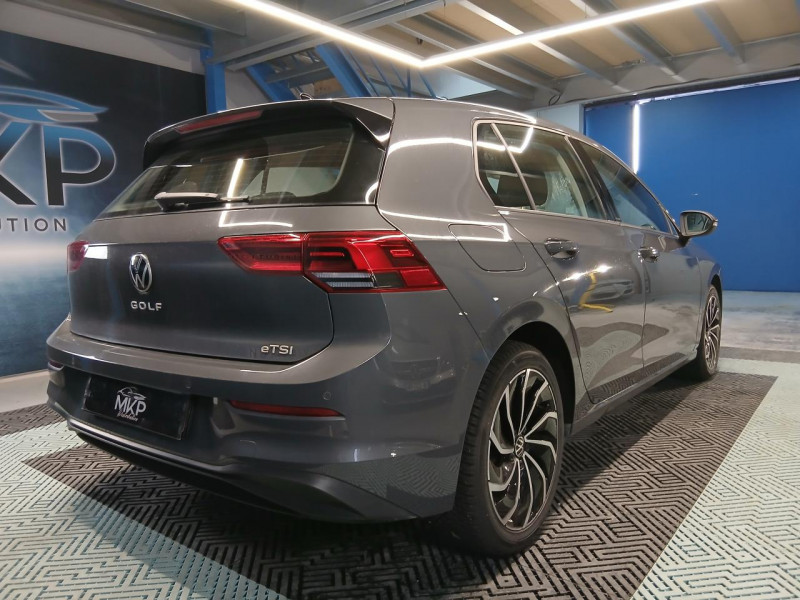 Photo 7 de l'offre de VOLKSWAGEN GOLF  1.5  eTSi 150 Life DSG - TVA à 24990€ chez MKP Distribution