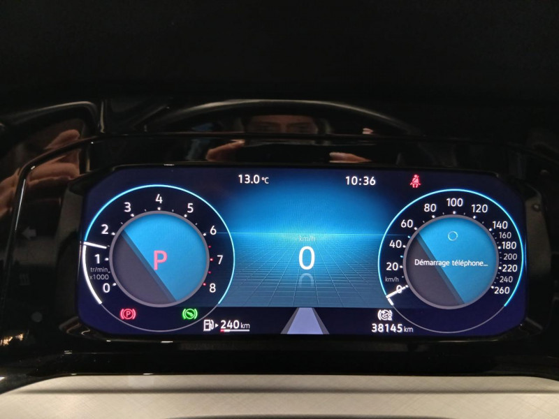 Photo 10 de l'offre de VOLKSWAGEN GOLF  1.5  eTSi 150 Life DSG - TVA à 24990€ chez MKP Distribution