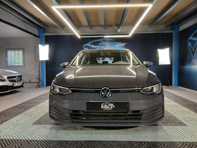 Photo 8 de l'offre de VOLKSWAGEN GOLF  1.5  eTSi 150 Life DSG - TVA à 24990€ chez MKP Distribution