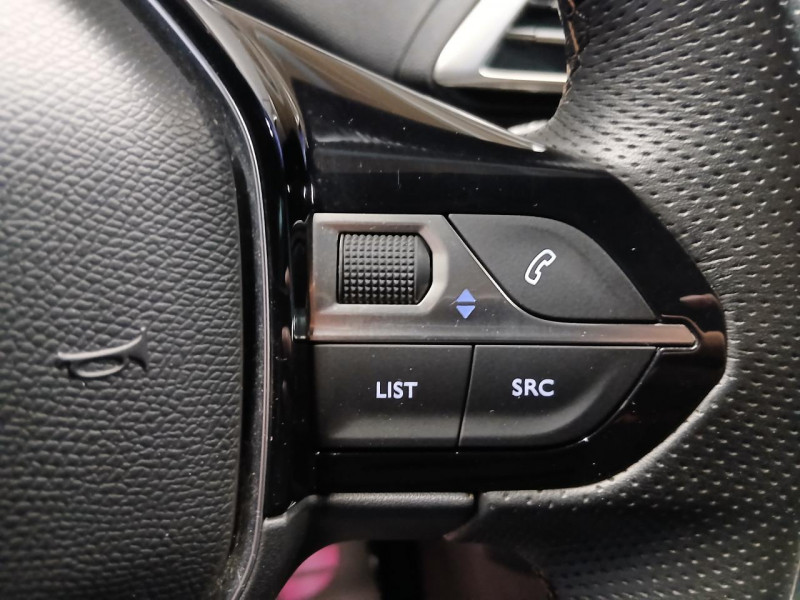 Photo 12 de l'offre de PEUGEOT 3008  1.6 BlueHDi 115 Gt Line BVM à 17490€ chez MKP Distribution