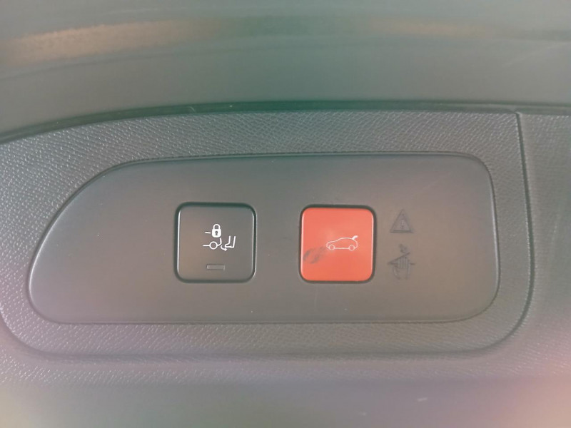 Photo 31 de l'offre de DS DS 7 CROSSBACK 1.5 BlueHDi 130  Rivoli BVM à 17990€ chez MKP Distribution