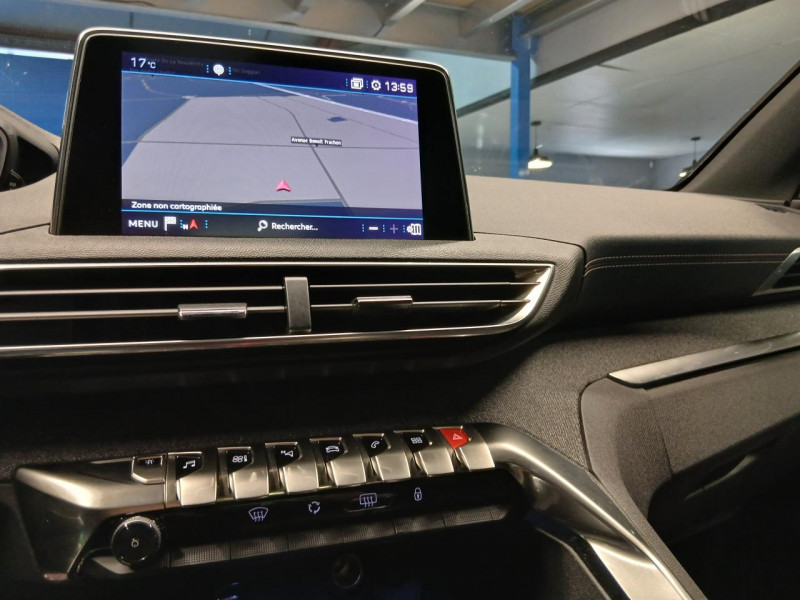Photo 18 de l'offre de PEUGEOT 3008  1.6 BlueHDi 115 Gt Line BVM à 17490€ chez MKP Distribution