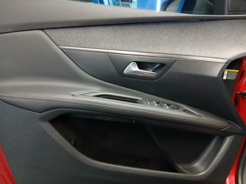 Photo 25 de l'offre de PEUGEOT 3008  1.6 BlueHDi 115 Gt Line BVM à 17490€ chez MKP Distribution