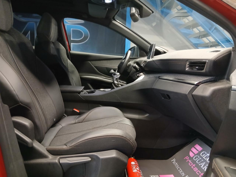 Photo 22 de l'offre de PEUGEOT 3008  1.6 BlueHDi 115 Gt Line BVM à 17490€ chez MKP Distribution