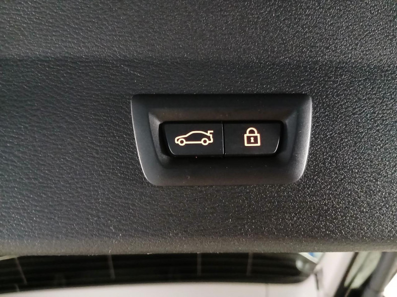 Photo 39 de l'offre de BMW X1 sDrive 18i 140 DKG  xLine à 24490€ chez MKP Distribution