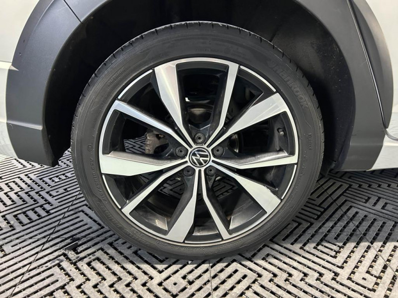 Photo 45 de l'offre de VOLKSWAGEN TAIGO  1.0 TSI 110 R-Line DSG7 à 19990€ chez MKP Distribution