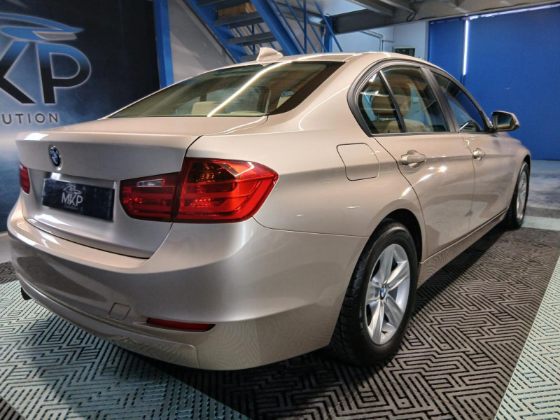 Photo 5 de l'offre de BMW SERIE 3  316i 136 ch 134 g F30 Lounge A à 16990€ chez MKP Distribution