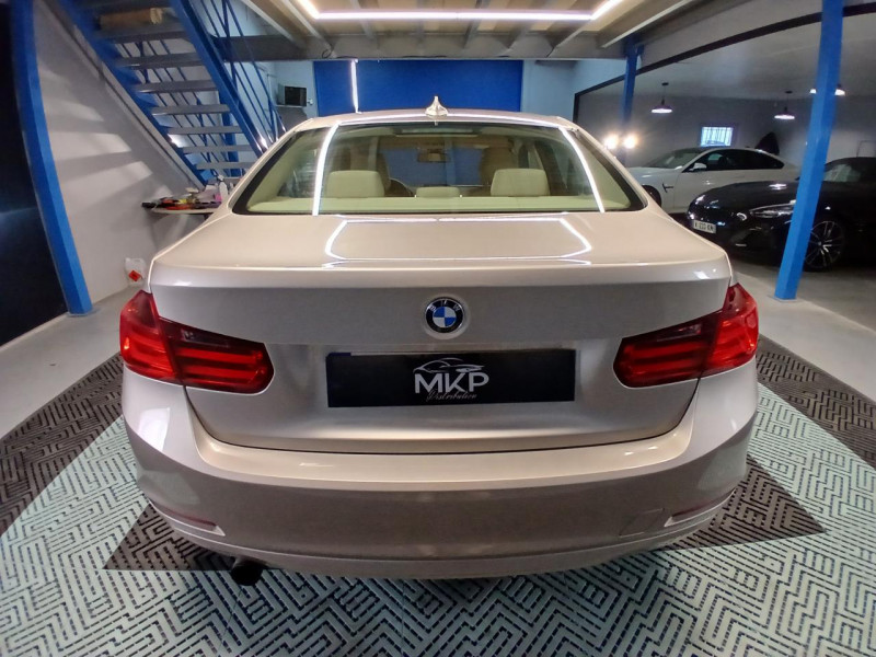 Photo 4 de l'offre de BMW SERIE 3  316i 136 ch 134 g F30 Lounge A à 16990€ chez MKP Distribution