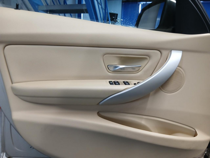 Photo 38 de l'offre de BMW SERIE 3  316i 136 ch 134 g F30 Lounge A à 16990€ chez MKP Distribution