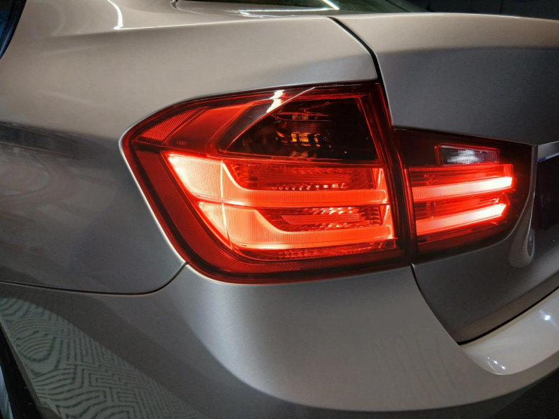 Photo 50 de l'offre de BMW SERIE 3  316i 136 ch 134 g F30 Lounge A à 16990€ chez MKP Distribution