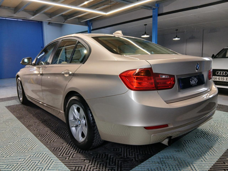 Photo 3 de l'offre de BMW SERIE 3  316i 136 ch 134 g F30 Lounge A à 16990€ chez MKP Distribution