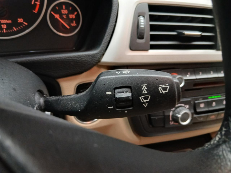 Photo 14 de l'offre de BMW SERIE 3  316i 136 ch 134 g F30 Lounge A à 16990€ chez MKP Distribution