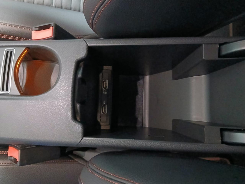 Photo 22 de l'offre de MERCEDES-BENZ CLA SHOOTING BRAKE 180 7-G DCT Fascination à 22990€ chez MKP Distribution