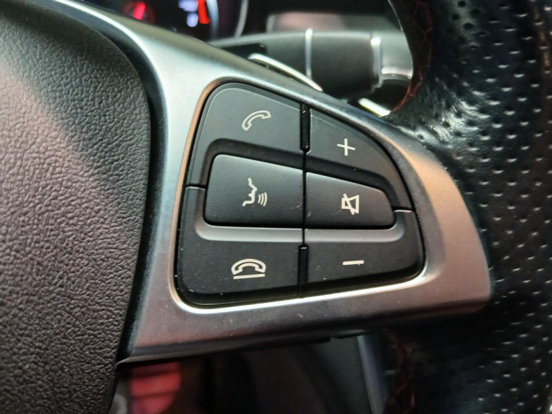 Photo 13 de l'offre de MERCEDES-BENZ CLA SHOOTING BRAKE 180 7-G DCT Fascination à 22990€ chez MKP Distribution