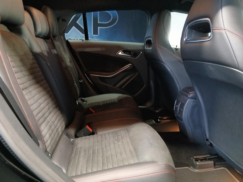 Photo 27 de l'offre de MERCEDES-BENZ CLA SHOOTING BRAKE 180 7-G DCT Fascination à 22990€ chez MKP Distribution