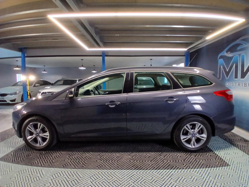 Photo 2 de l'offre de FORD FOCUS  1.0  125 EcoBoost Trend BVM à 8990€ chez MKP Distribution