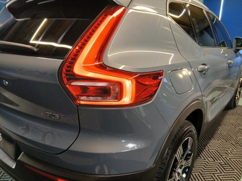 Photo 45 de l'offre de VOLVO XC40 T3 163 Geartronic 8 Momentum Business à 23990€ chez MKP Distribution