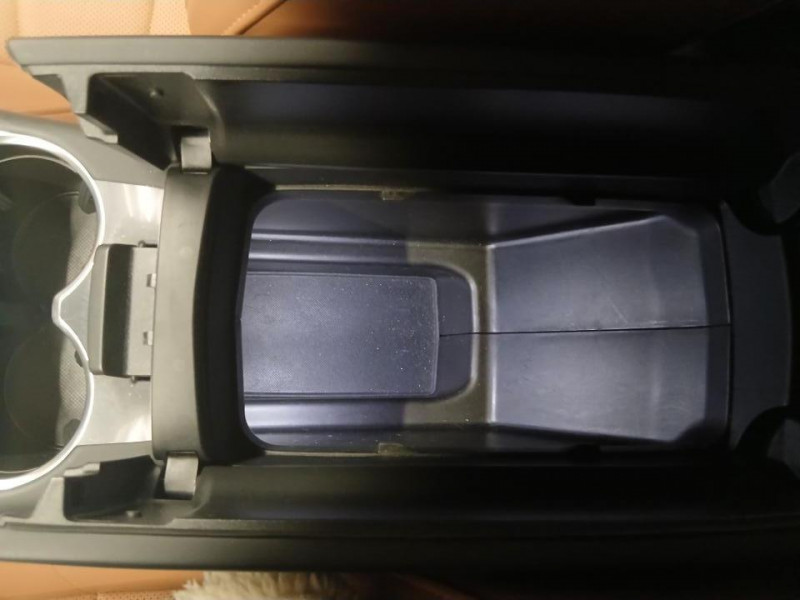 Photo 31 de l'offre de DS DS 7 CROSSBACK 1.5 BlueHDi 130 EAT8 OPERA à 23490€ chez MKP Distribution