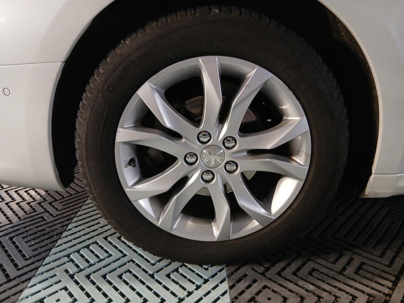 Photo 48 de l'offre de PEUGEOT 508 1.6 BlueHDi 120 EAT6  Allure à 13490€ chez MKP Distribution