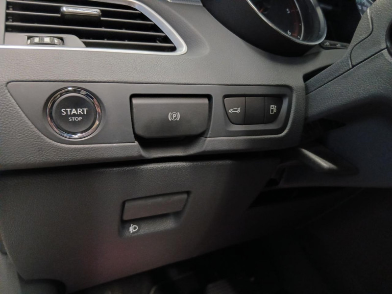Photo 45 de l'offre de PEUGEOT 508 1.6 BlueHDi 120 EAT6  Allure à 13490€ chez MKP Distribution