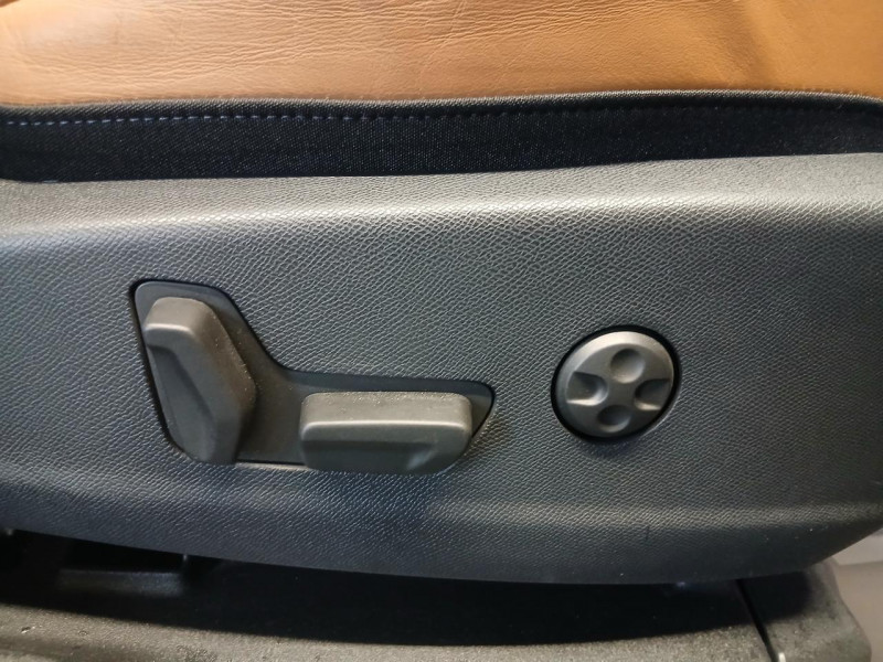 Photo 38 de l'offre de DS DS 7 CROSSBACK 1.5 BlueHDi 130 EAT8 OPERA à 23490€ chez MKP Distribution