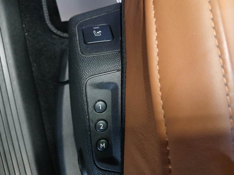 Photo 37 de l'offre de DS DS 7 CROSSBACK 1.5 BlueHDi 130 EAT8 OPERA à 23490€ chez MKP Distribution