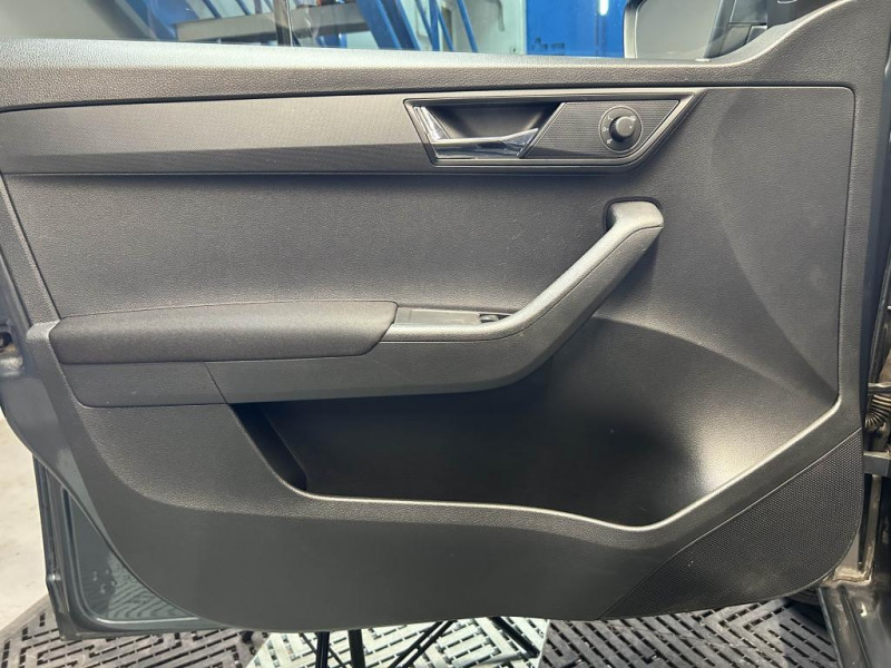 Photo 24 de l'offre de SKODA FABIA 1.2 TSI 90  Greentec Ambition à 9490€ chez MKP Distribution