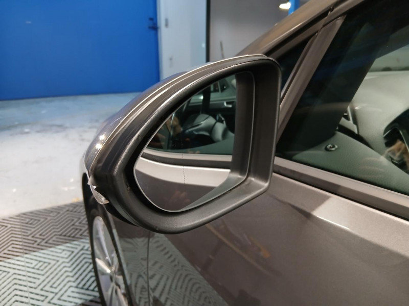 Photo 36 de l'offre de VOLKSWAGEN GOLF 1.2 TSI 110 BlueMotion Technology Confortline BVM à 13490€ chez MKP Distribution