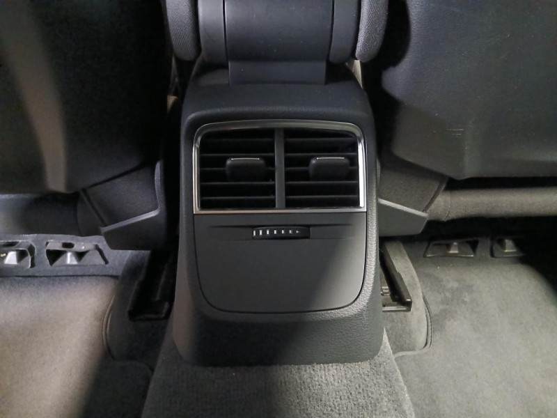 Photo 34 de l'offre de AUDI A3 SPORTBACK 1.5 35 TFSI 150 S tronic Sport à 17490€ chez MKP Distribution