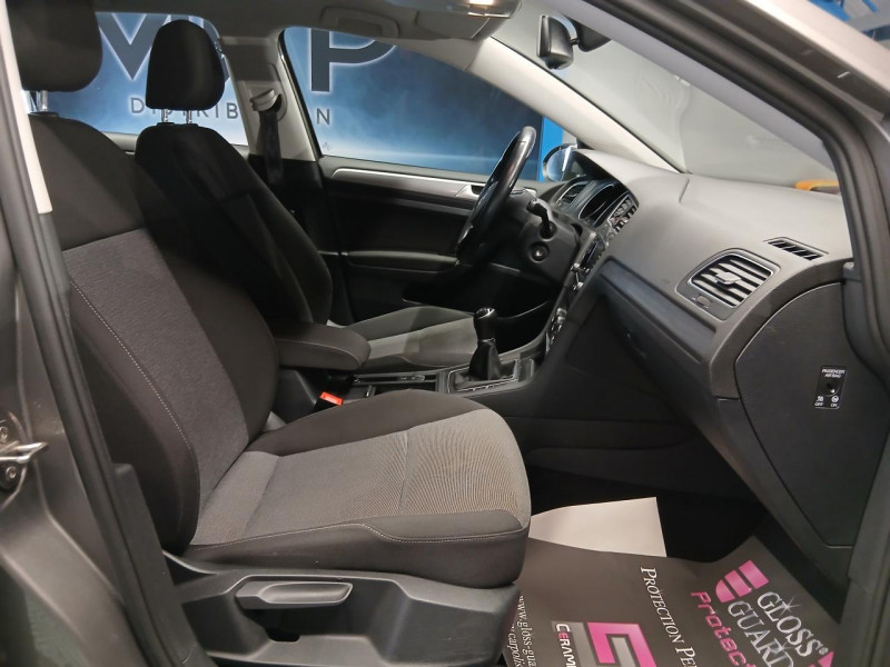 Photo 12 de l'offre de VOLKSWAGEN GOLF 1.2 TSI 110 BlueMotion Technology Confortline BVM à 13490€ chez MKP Distribution