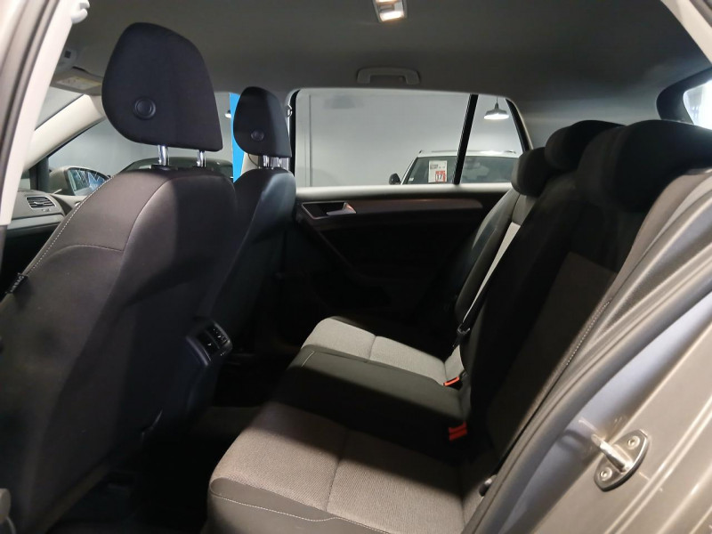Photo 14 de l'offre de VOLKSWAGEN GOLF 1.2 TSI 110 BlueMotion Technology Confortline BVM à 13490€ chez MKP Distribution