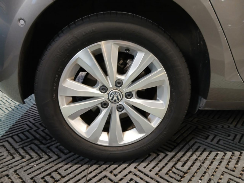 Photo 39 de l'offre de VOLKSWAGEN GOLF 1.2 TSI 110 BlueMotion Technology Confortline BVM à 13490€ chez MKP Distribution