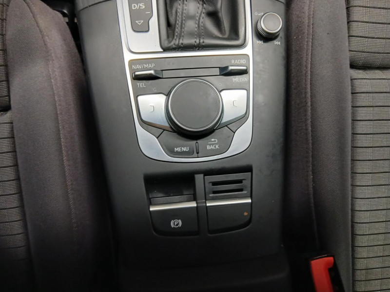 Photo 32 de l'offre de AUDI A3 SPORTBACK 1.5 35 TFSI 150 S tronic Sport à 17490€ chez MKP Distribution