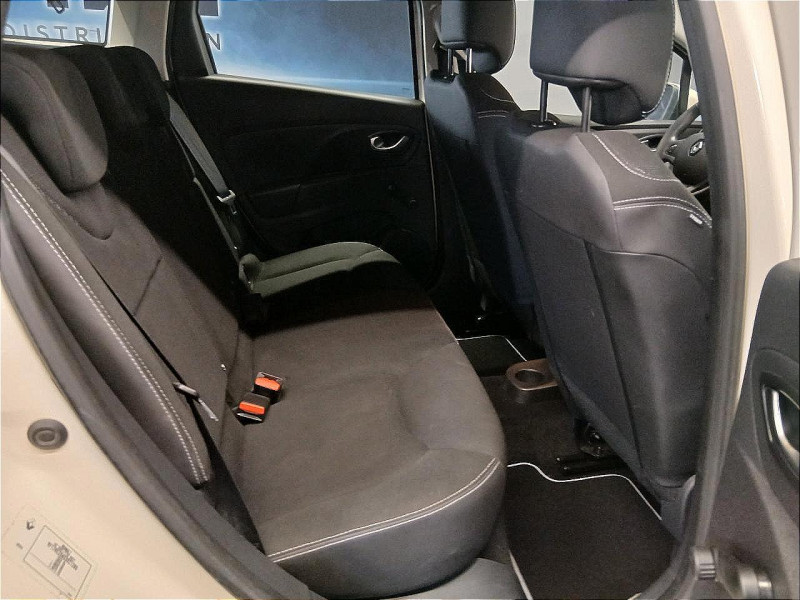 Photo 13 de l'offre de RENAULT Clio Estate 0.9 TCe 90 Zen BVM à 8490€ chez MKP Distribution