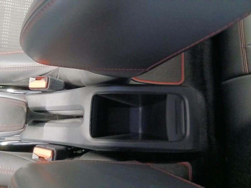 Photo 34 de l'offre de PEUGEOT 2008 1.6 BlueHDi 100 GT Line BVM à 11490€ chez MKP Distribution