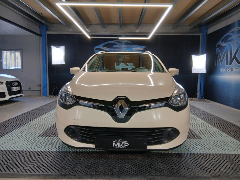 Photo 7 de l'offre de RENAULT Clio Estate 0.9 TCe 90 Zen BVM à 8490€ chez MKP Distribution