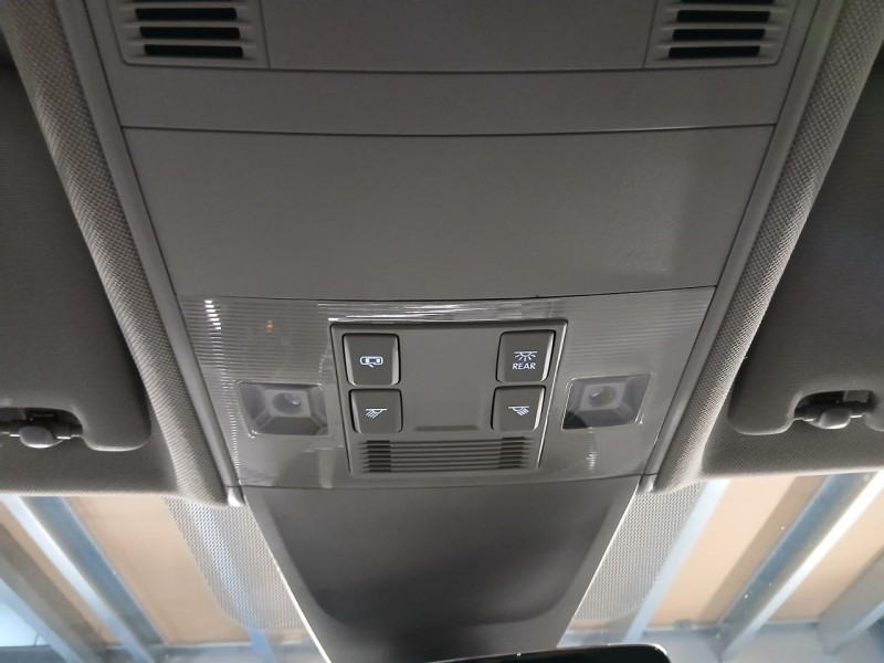 Photo 40 de l'offre de VOLKSWAGEN TIGUAN ALLSPACE 1.5 TSI 150 EVO Confortline BVM 7 Places à 25990€ chez MKP Distribution