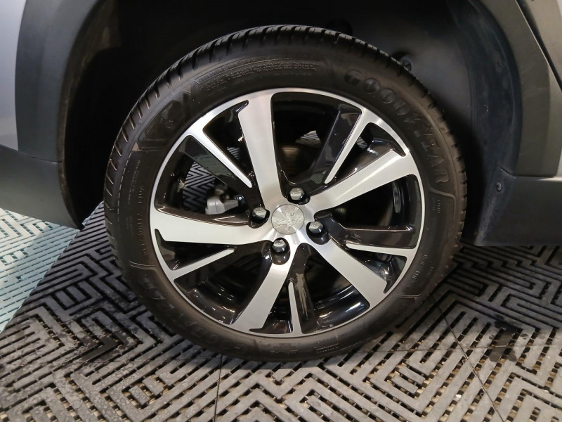 Photo 44 de l'offre de PEUGEOT 2008 1.6 BlueHDi 100 GT Line BVM à 11490€ chez MKP Distribution