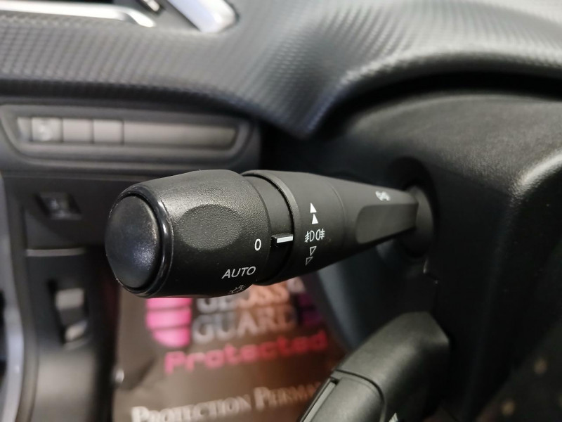 Photo 21 de l'offre de PEUGEOT 2008 1.6 BlueHDi 100 GT Line BVM à 11490€ chez MKP Distribution