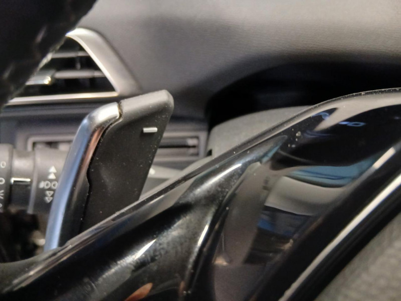 Photo 24 de l'offre de PEUGEOT 3008 1.5 BlueHDi 130 EAT8 Allure à 16490€ chez MKP Distribution