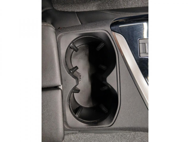 Photo 37 de l'offre de PEUGEOT 3008 1.5 BlueHDi 130 EAT8 Allure à 16490€ chez MKP Distribution