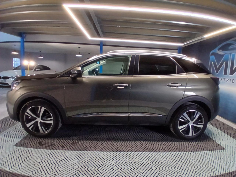 Photo 2 de l'offre de PEUGEOT 3008 1.5 BlueHDi 130 EAT8 Allure à 16490€ chez MKP Distribution