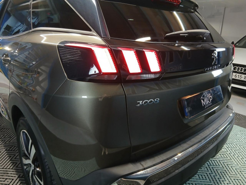 Photo 50 de l'offre de PEUGEOT 3008 1.5 BlueHDi 130 EAT8 Allure à 16490€ chez MKP Distribution