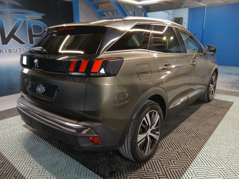 Photo 5 de l'offre de PEUGEOT 3008 1.5 BlueHDi 130 EAT8 Allure à 16490€ chez MKP Distribution
