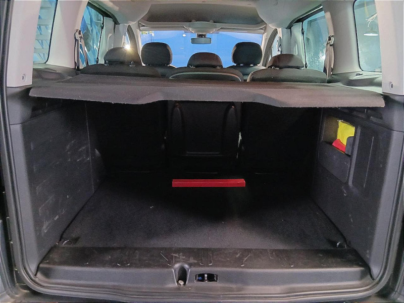 Photo 15 de l'offre de CITROEN BERLINGO Multispace 1.6 BlueHDi 100 BVM5 XTR à 12490€ chez MKP Distribution