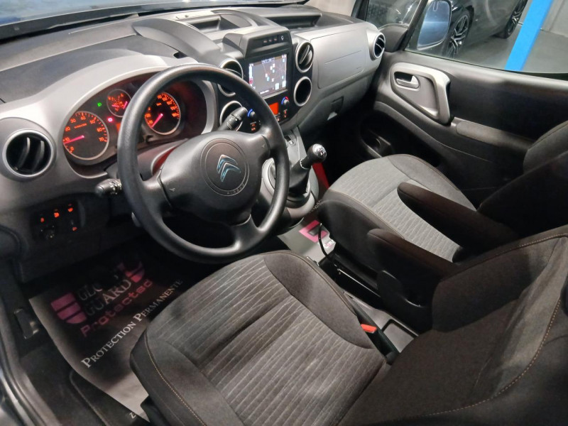 Photo 10 de l'offre de CITROEN BERLINGO Multispace 1.6 BlueHDi 100 BVM5 XTR à 12490€ chez MKP Distribution