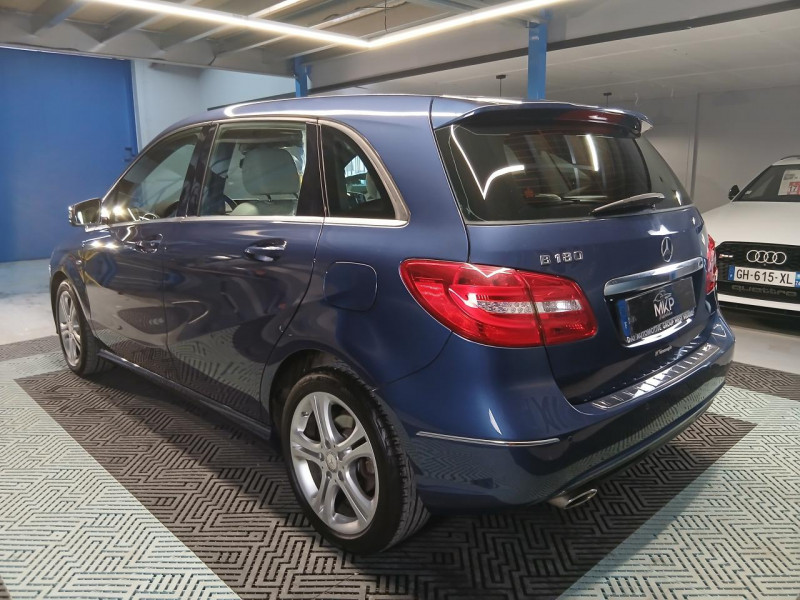 Photo 3 de l'offre de MERCEDES-BENZ CLASSE B 180 1.6 122 BlueEFFICIENCY Sport 7-G DCT à 14990€ chez MKP Distribution