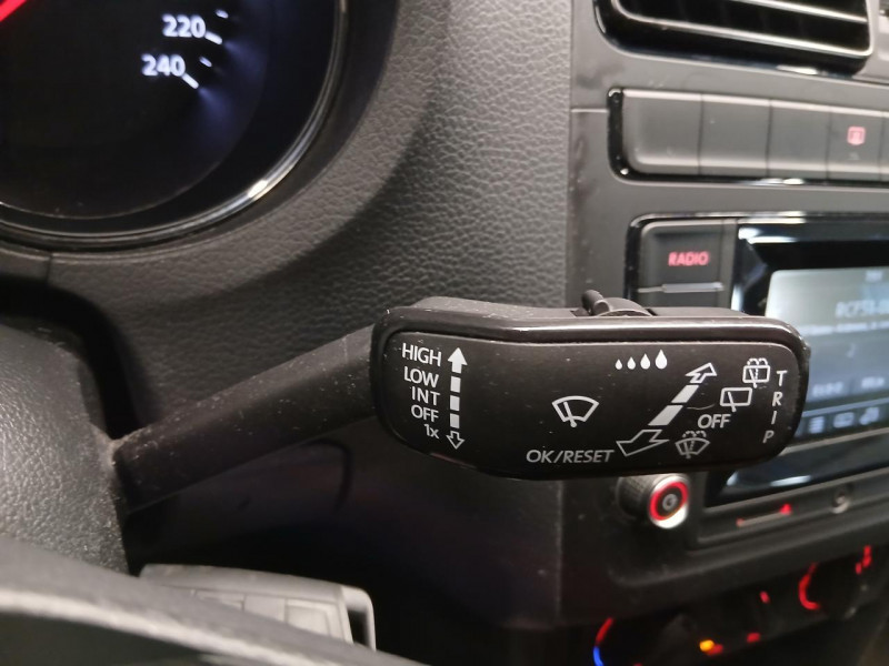 Photo 19 de l'offre de VOLKSWAGEN POLO  1.0 60 Edition BVM à 9490€ chez MKP Distribution