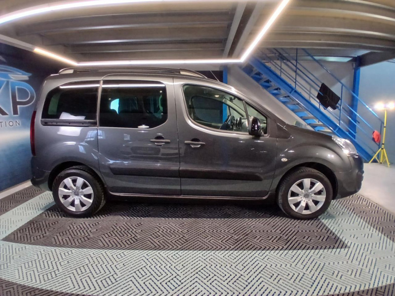 Photo 6 de l'offre de CITROEN BERLINGO Multispace 1.6 BlueHDi 100 BVM5 XTR à 12490€ chez MKP Distribution