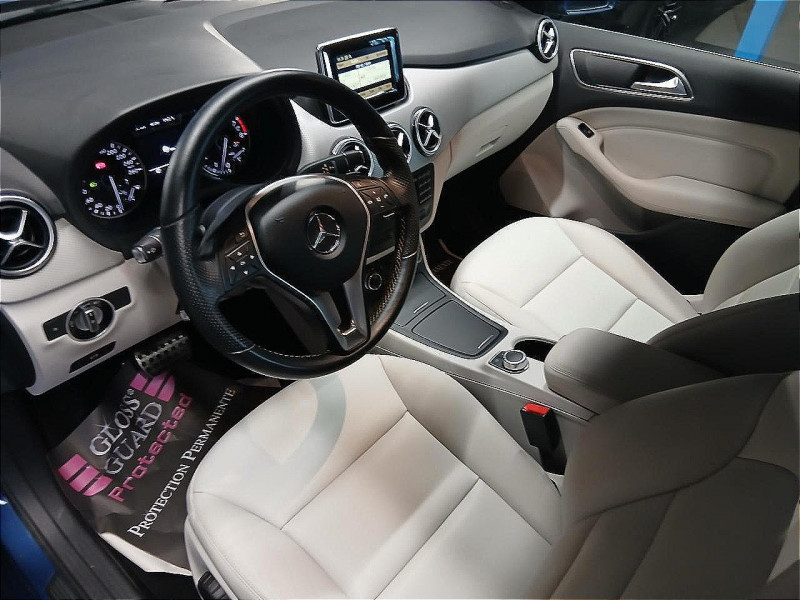 Photo 10 de l'offre de MERCEDES-BENZ CLASSE B 180 1.6 122 BlueEFFICIENCY Sport 7-G DCT à 14990€ chez MKP Distribution